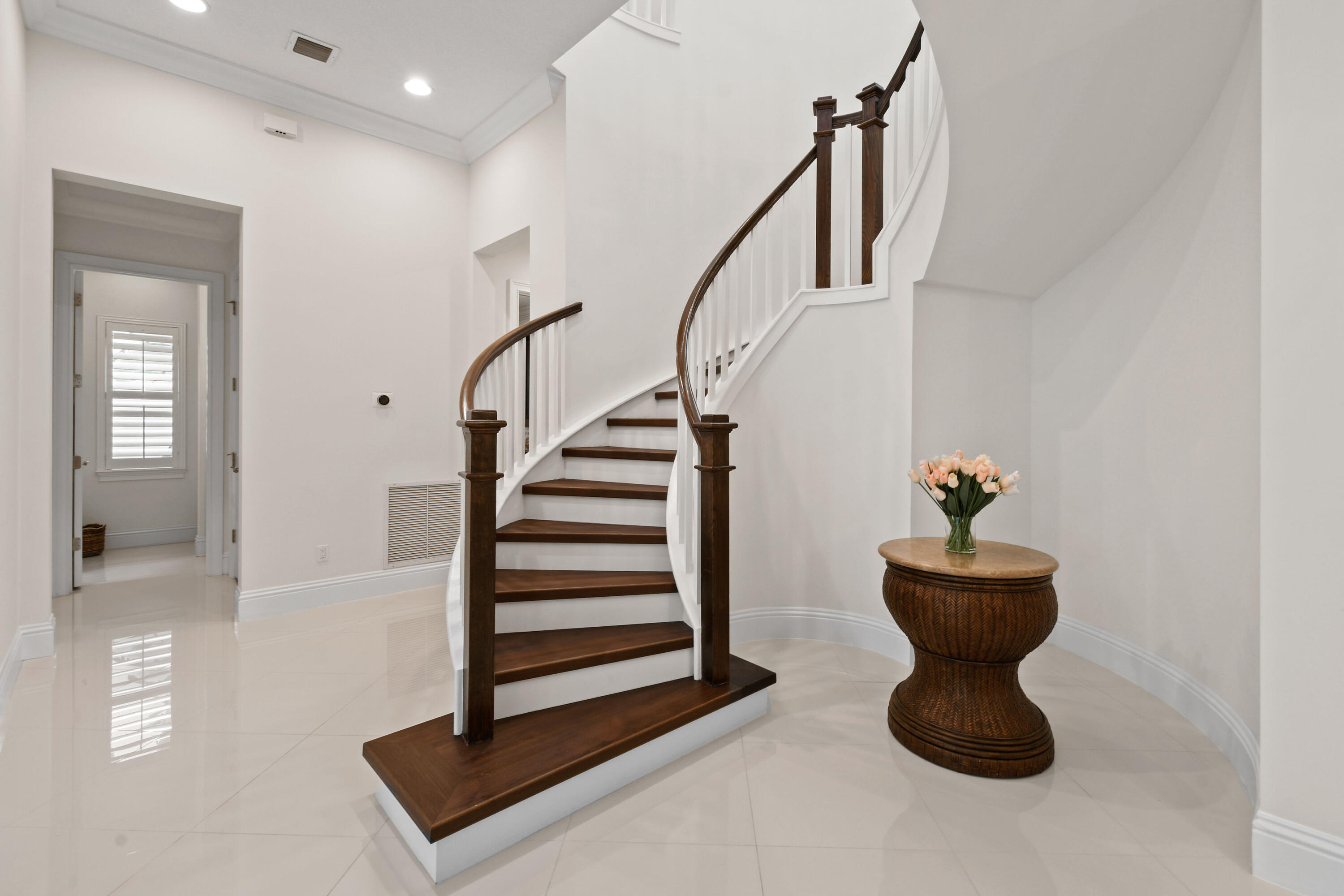 GARDENIA ISLES - Residential Lease