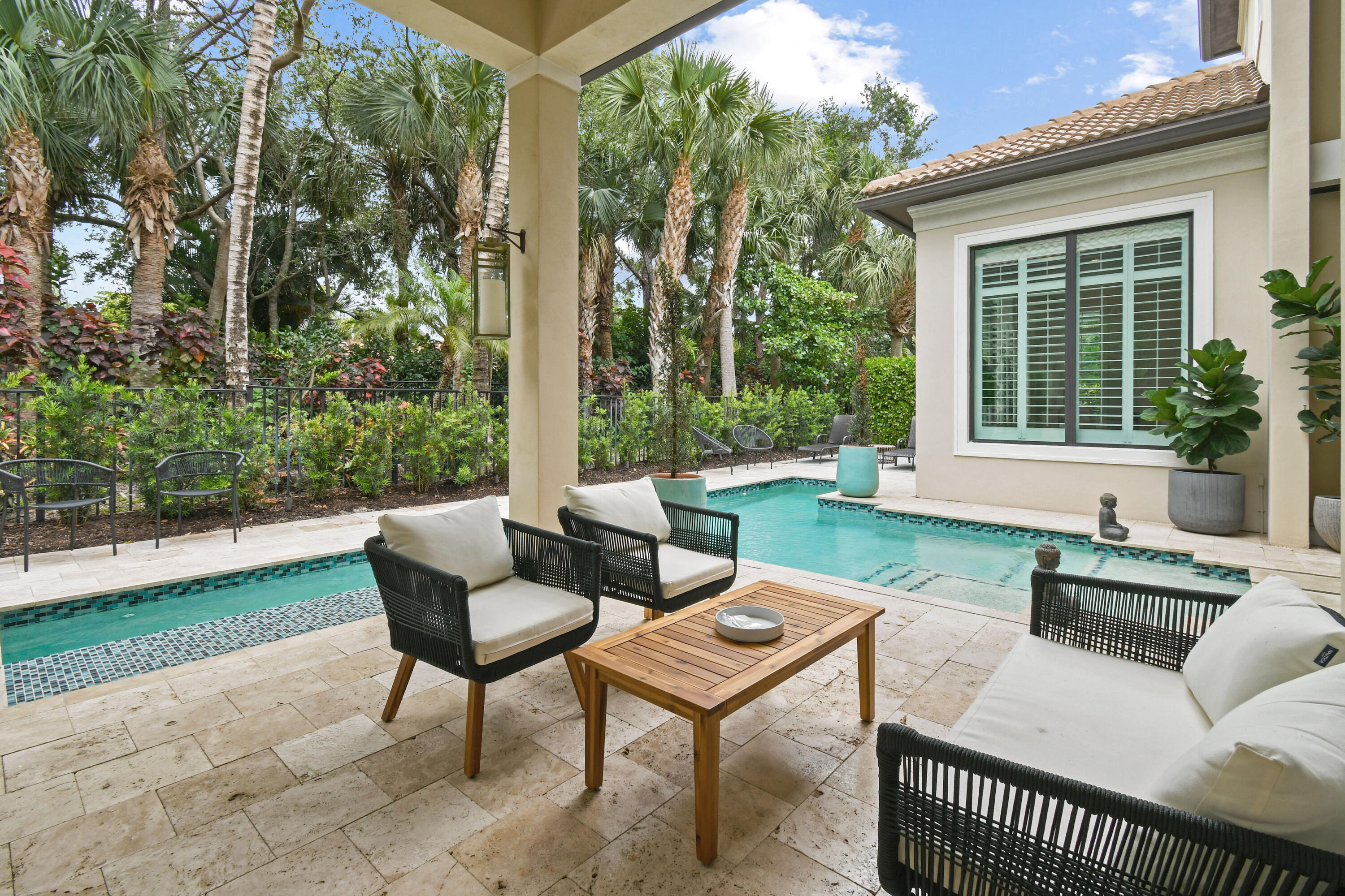 GARDENIA ISLES - Residential Lease