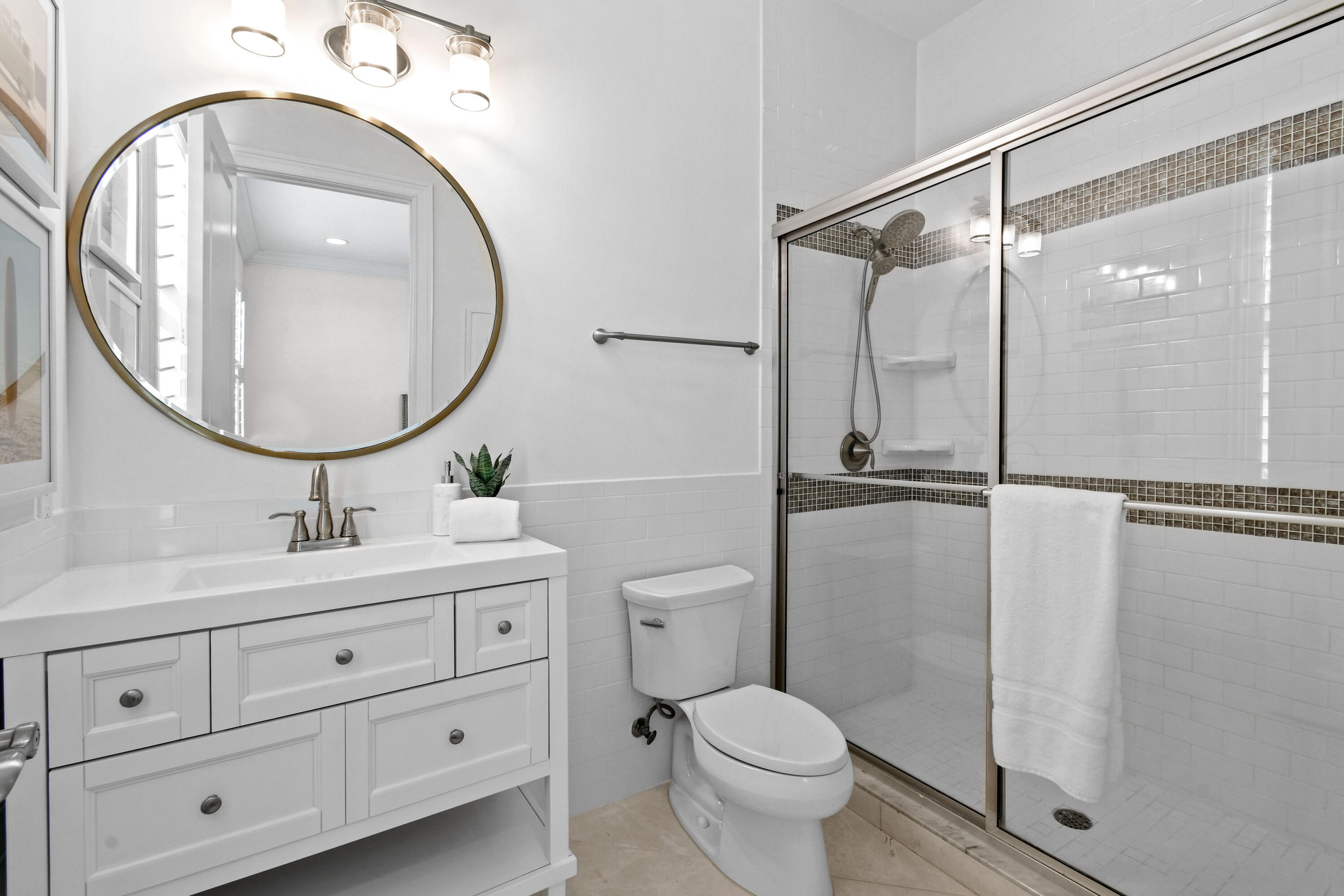 GARDENIA ISLES - Residential Lease