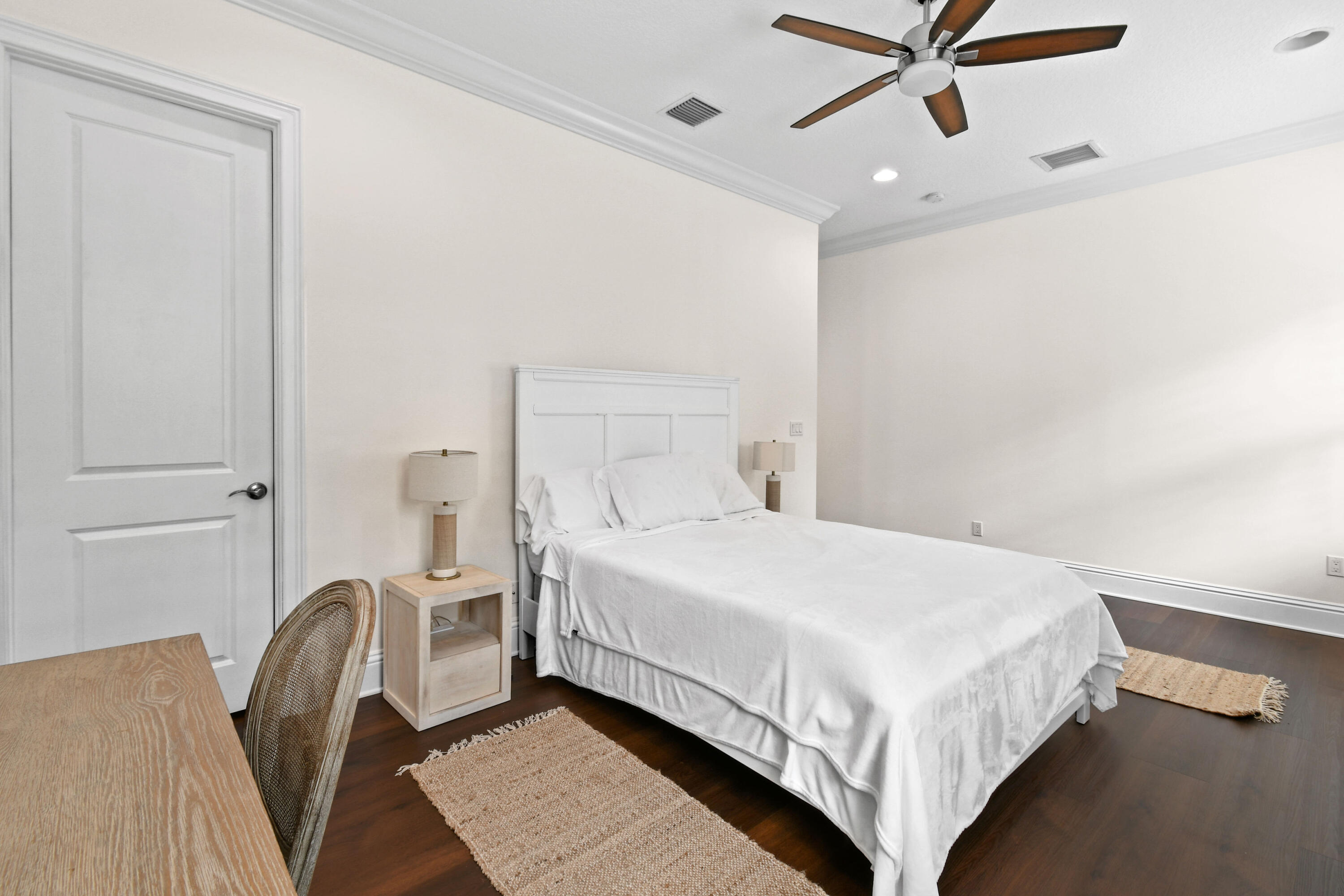 GARDENIA ISLES - Residential Lease