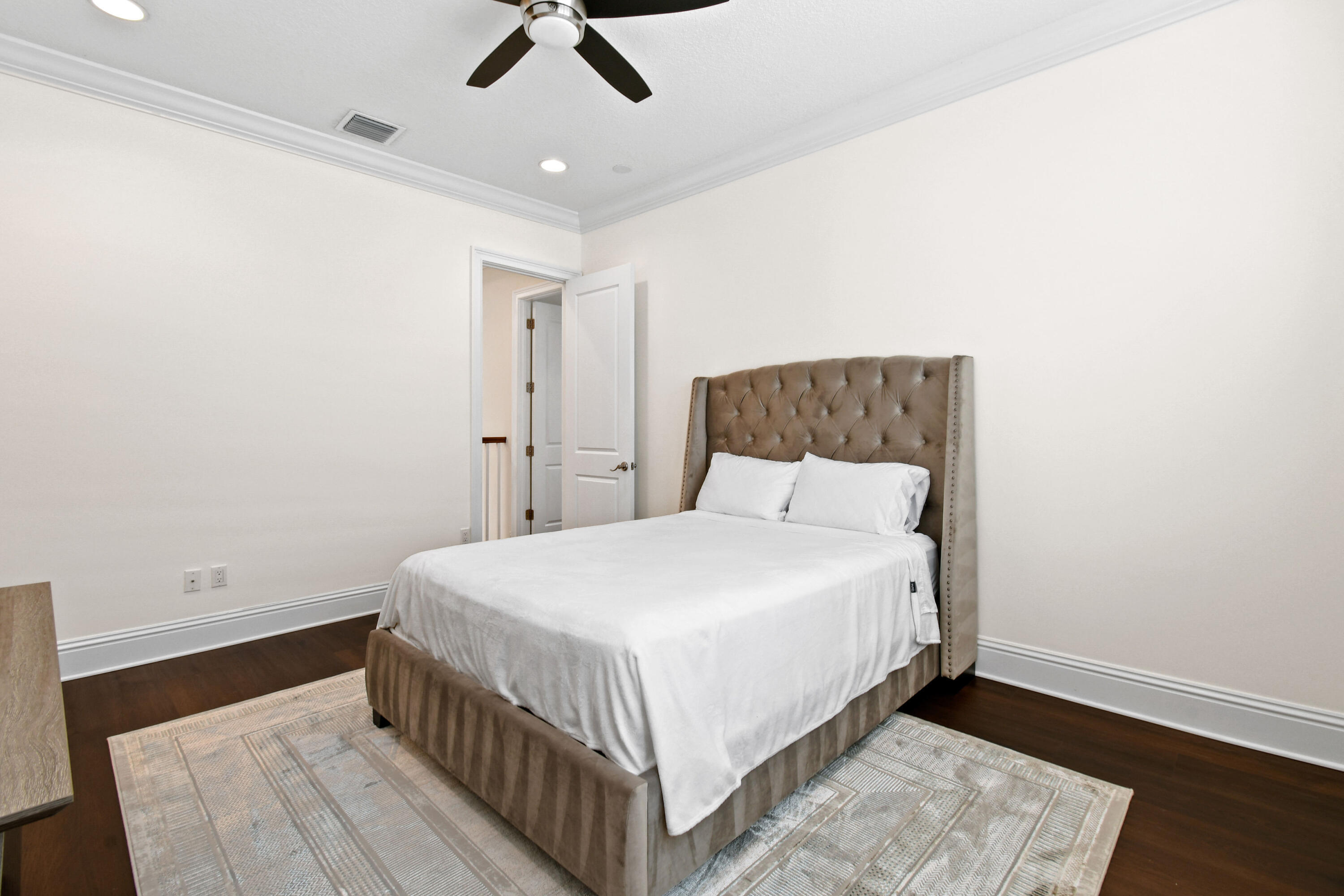 GARDENIA ISLES - Residential Lease