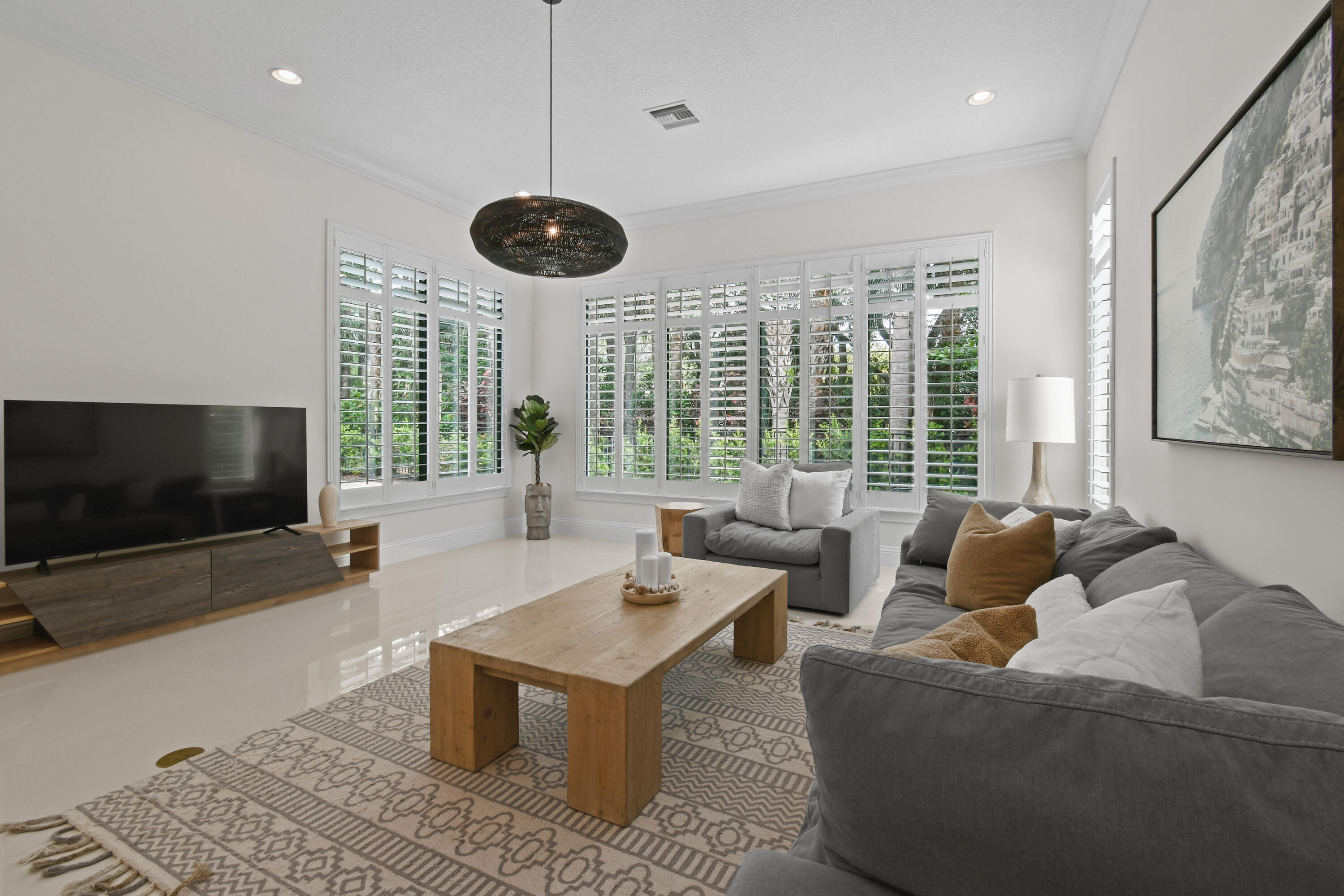 GARDENIA ISLES - Residential Lease