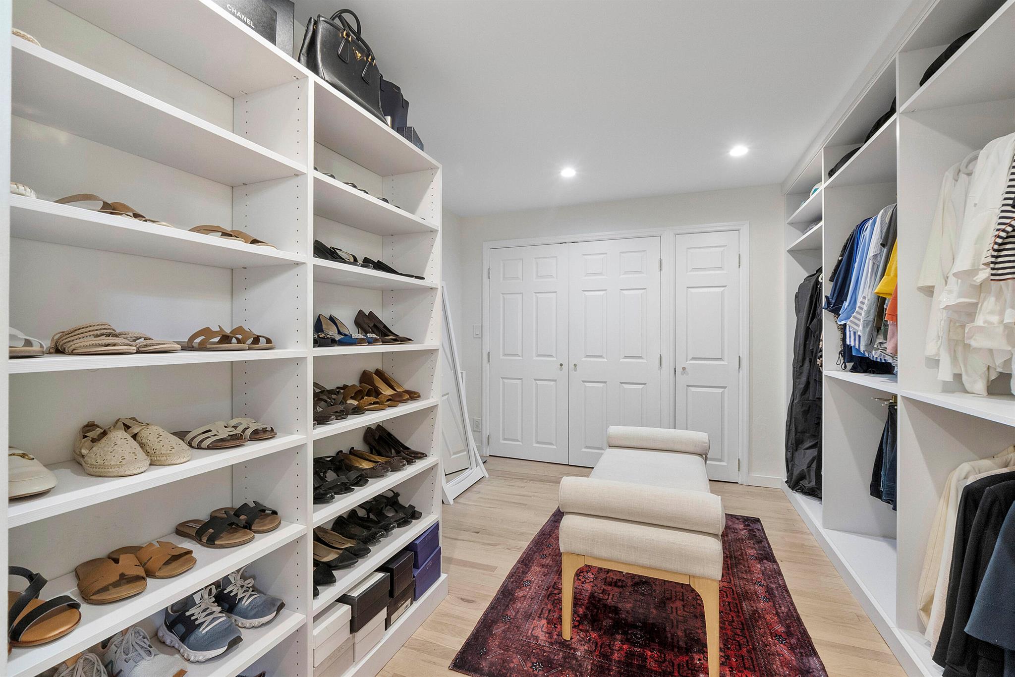 VICTORIA PARK CORR AMEN P - Residential