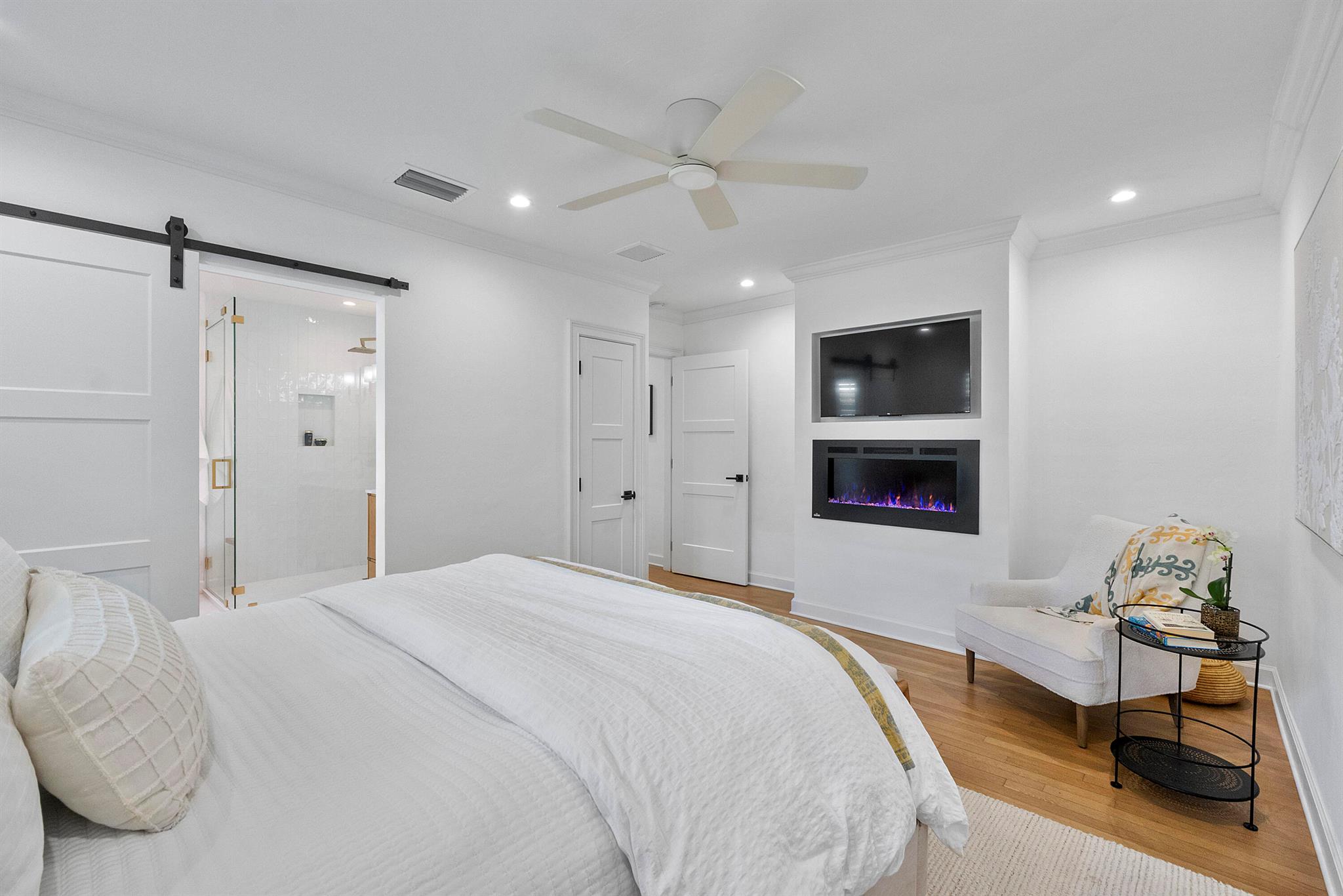 VICTORIA PARK CORR AMEN P - Residential