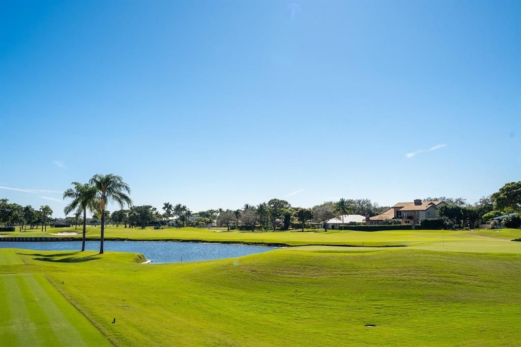 Photo of 4848 NE 23rd Ave #7b, Fort Lauderdale, FL 33308 (MLS # B26001135)