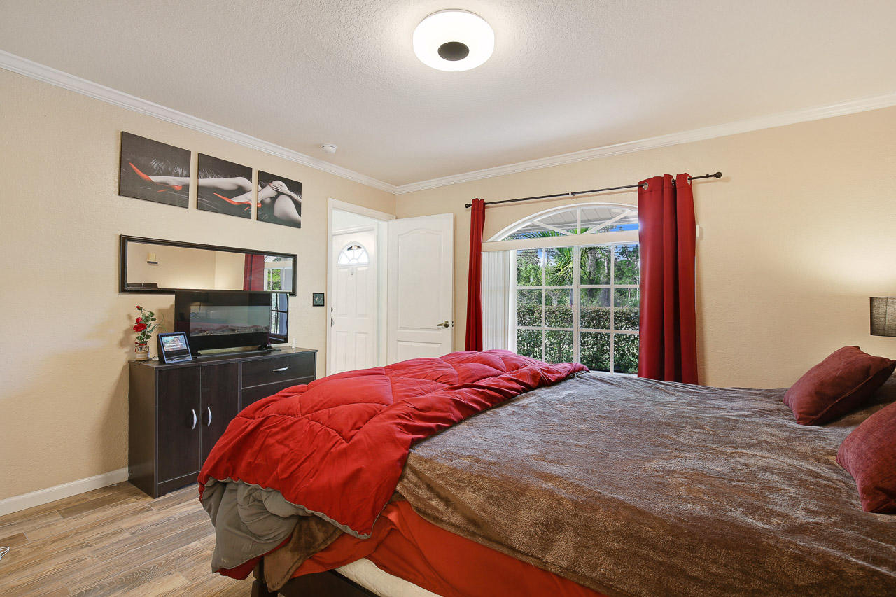 Loxahatchee - Residential