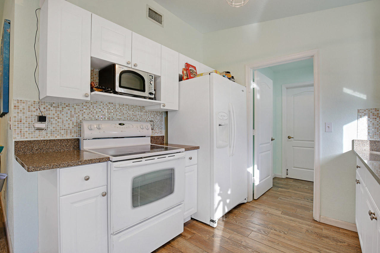 Loxahatchee - Residential