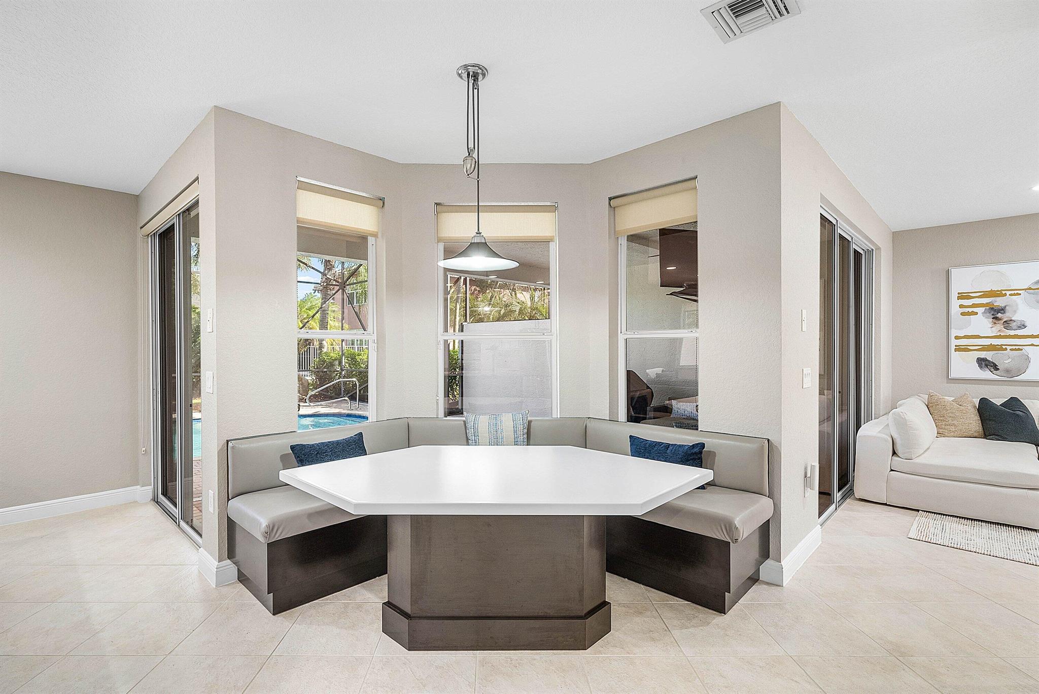 SATURNIA ISLES - Residential