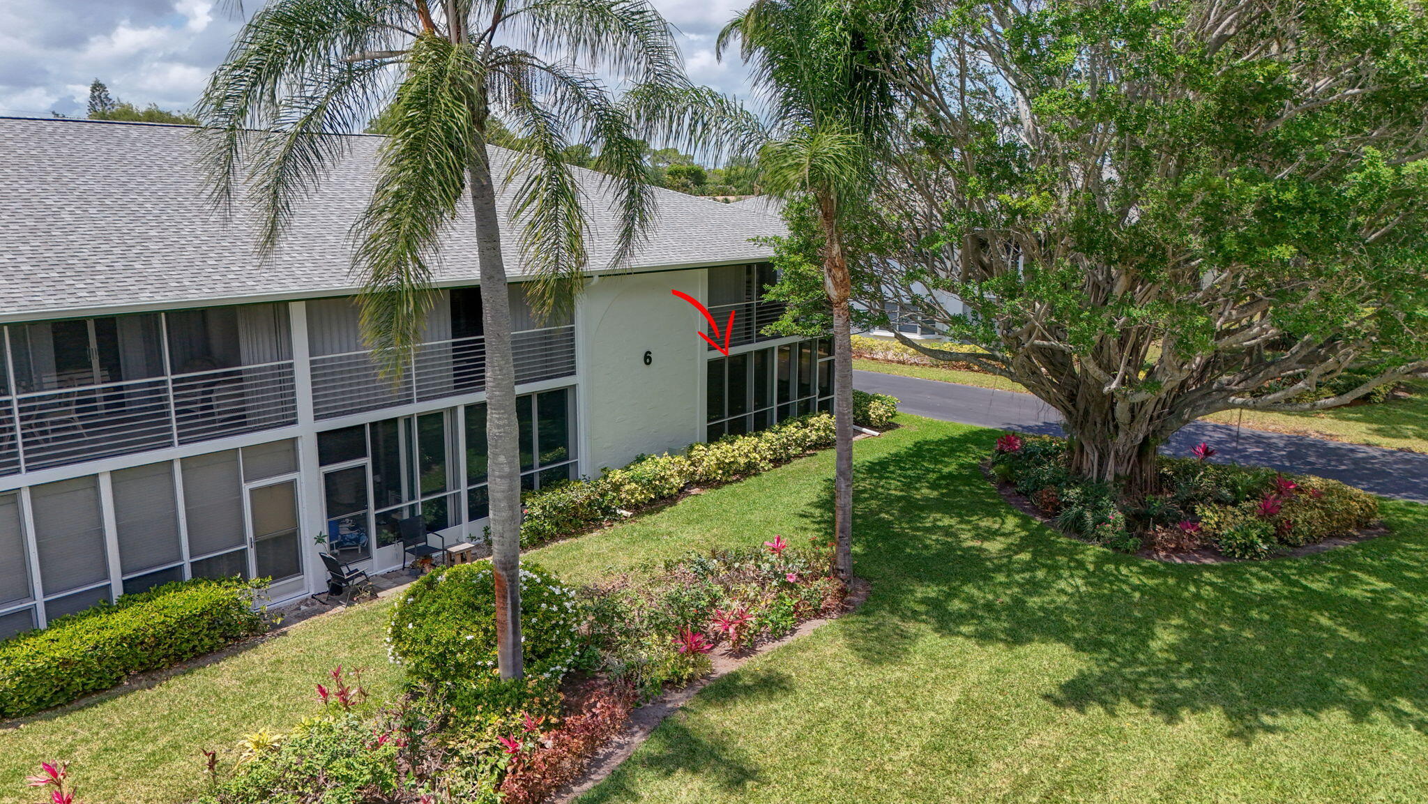 TEQUESTA GARDEN CONDO 7 - Residential