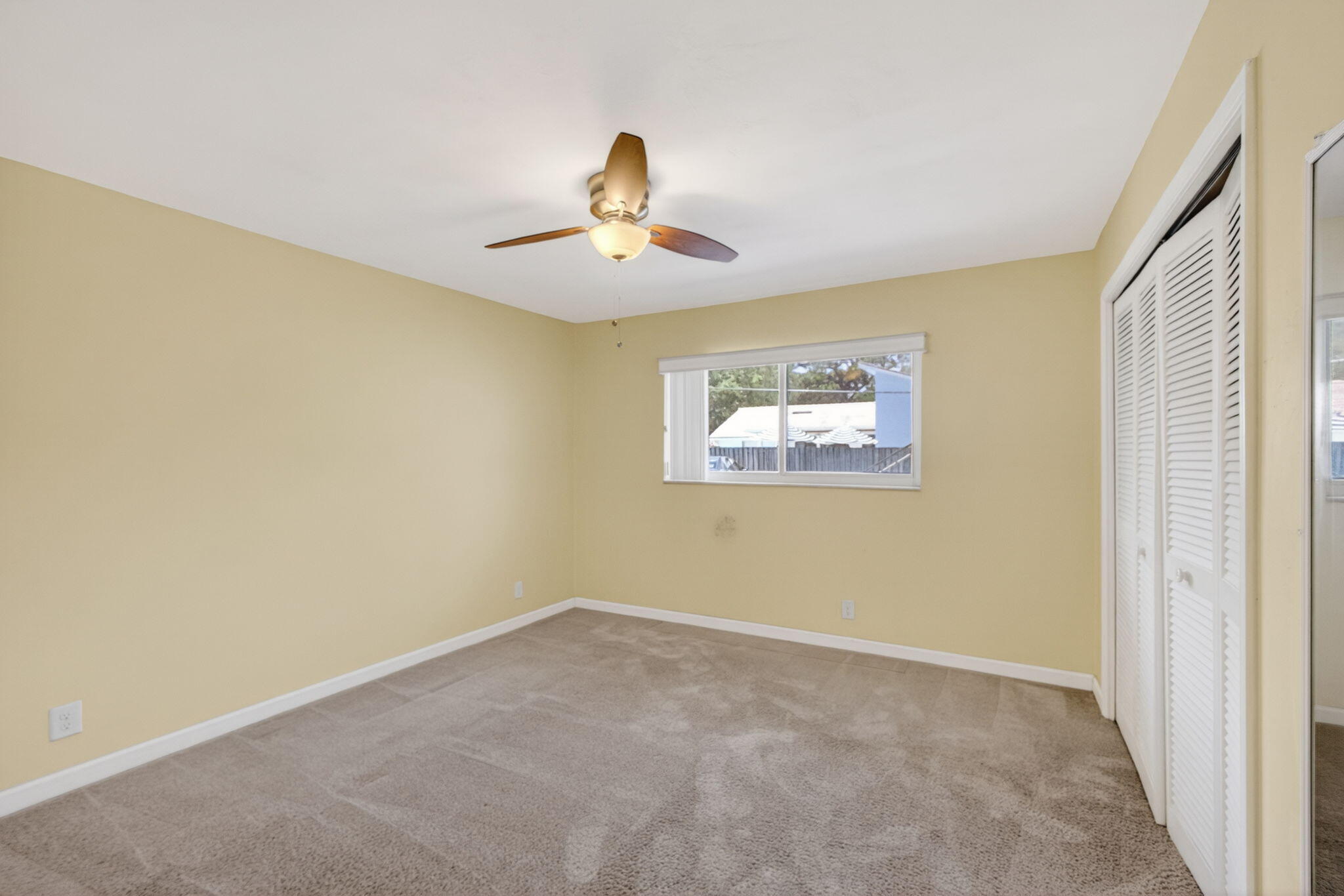 TEQUESTA GARDEN CONDO 7 - Residential