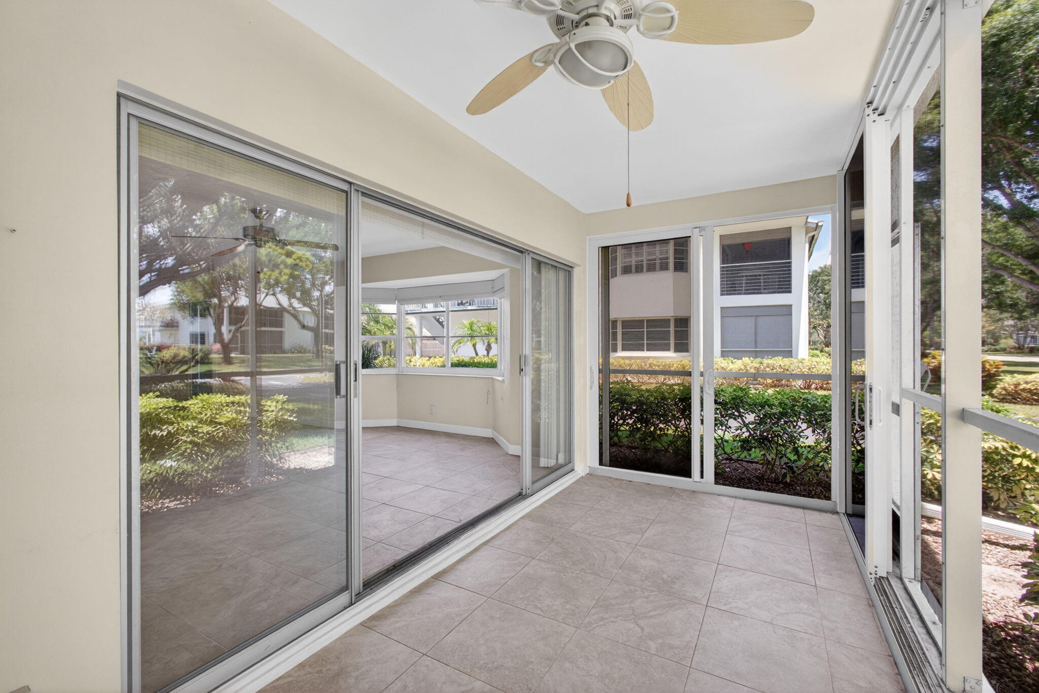 TEQUESTA GARDEN CONDO 7 - Residential