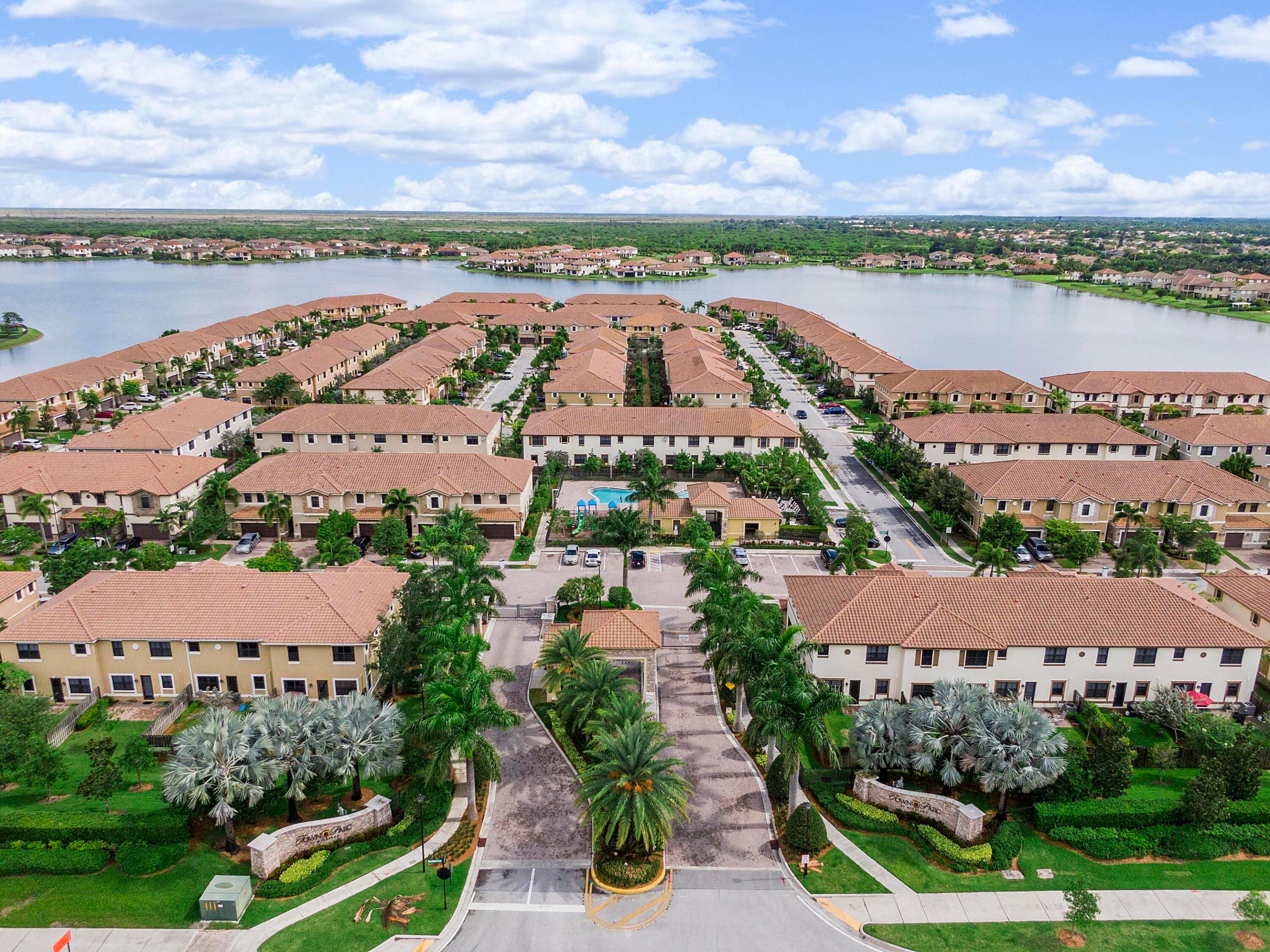 DEBUYS PLAT - Residential