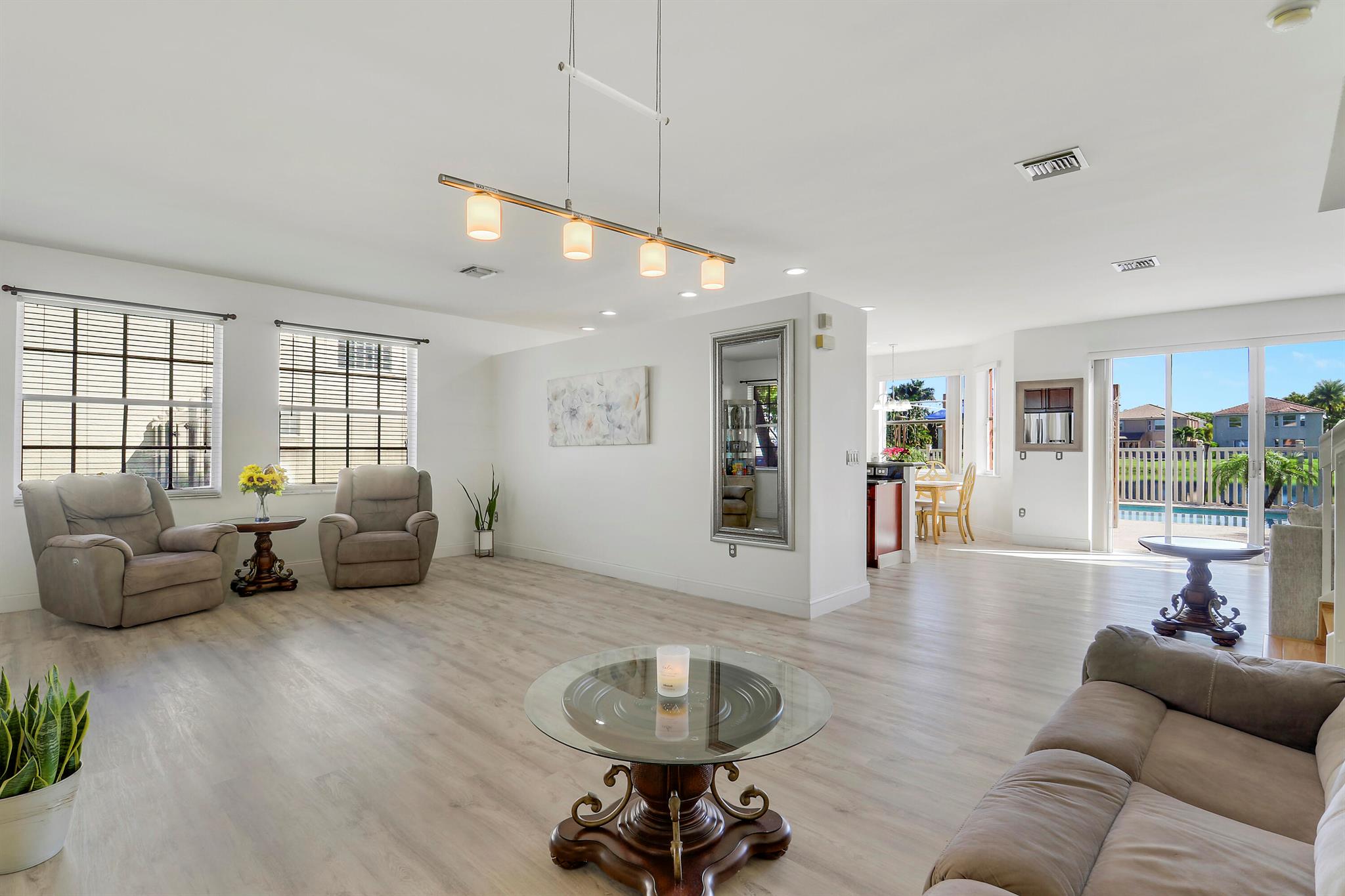 OLYMPIA 2 - Residential