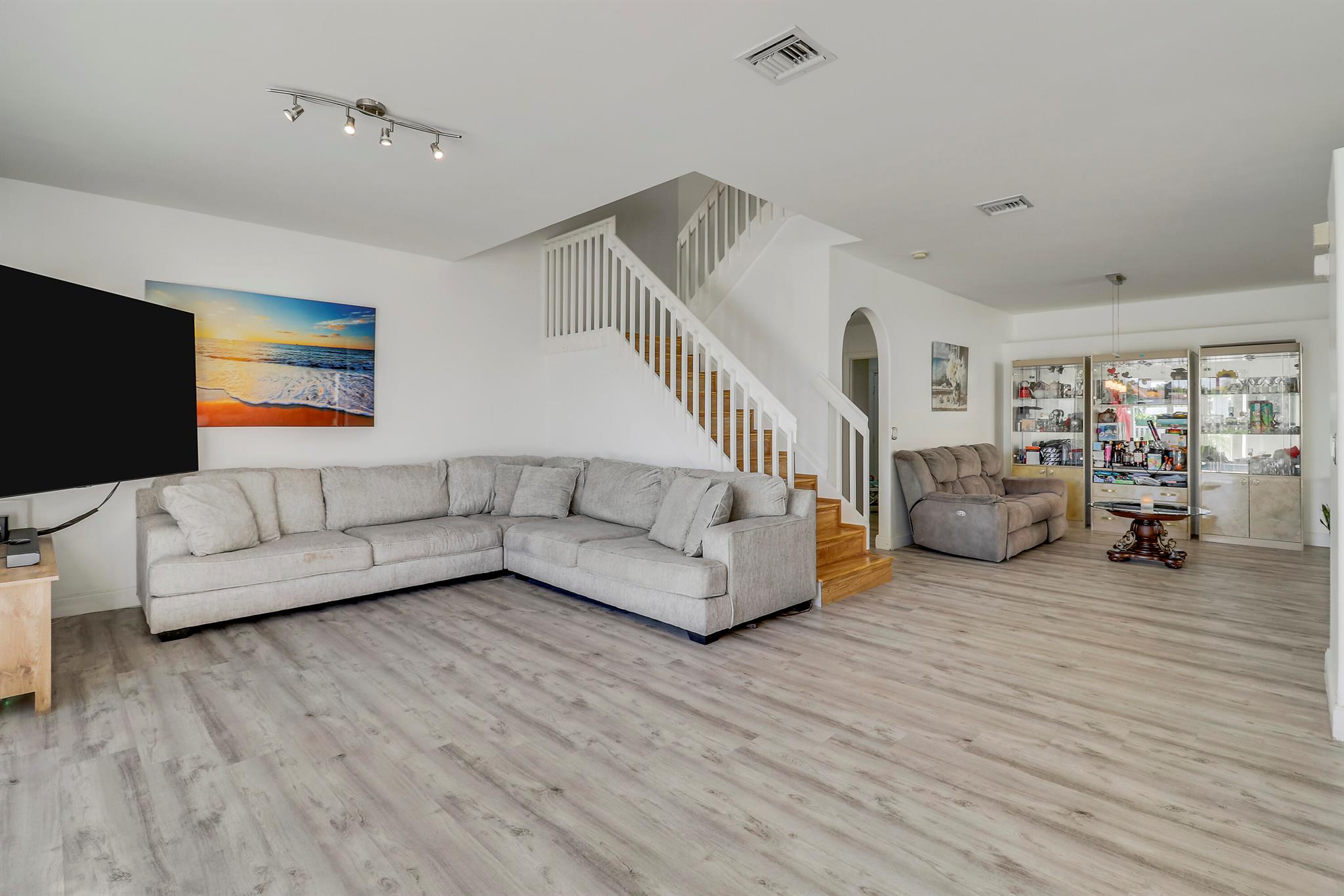 OLYMPIA 2 - Residential