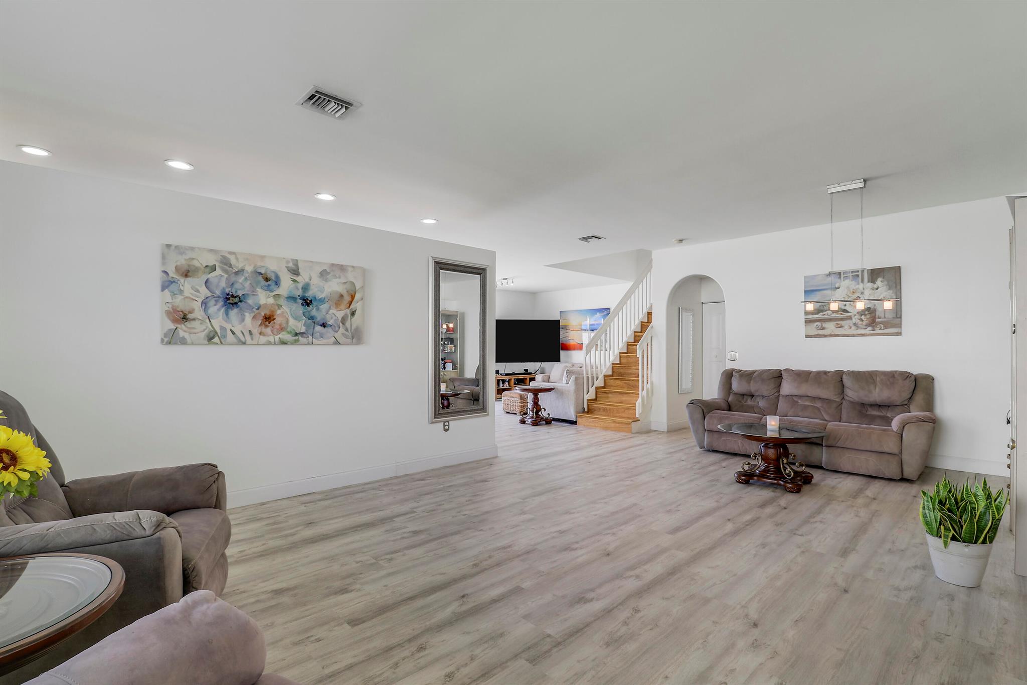 OLYMPIA 2 - Residential