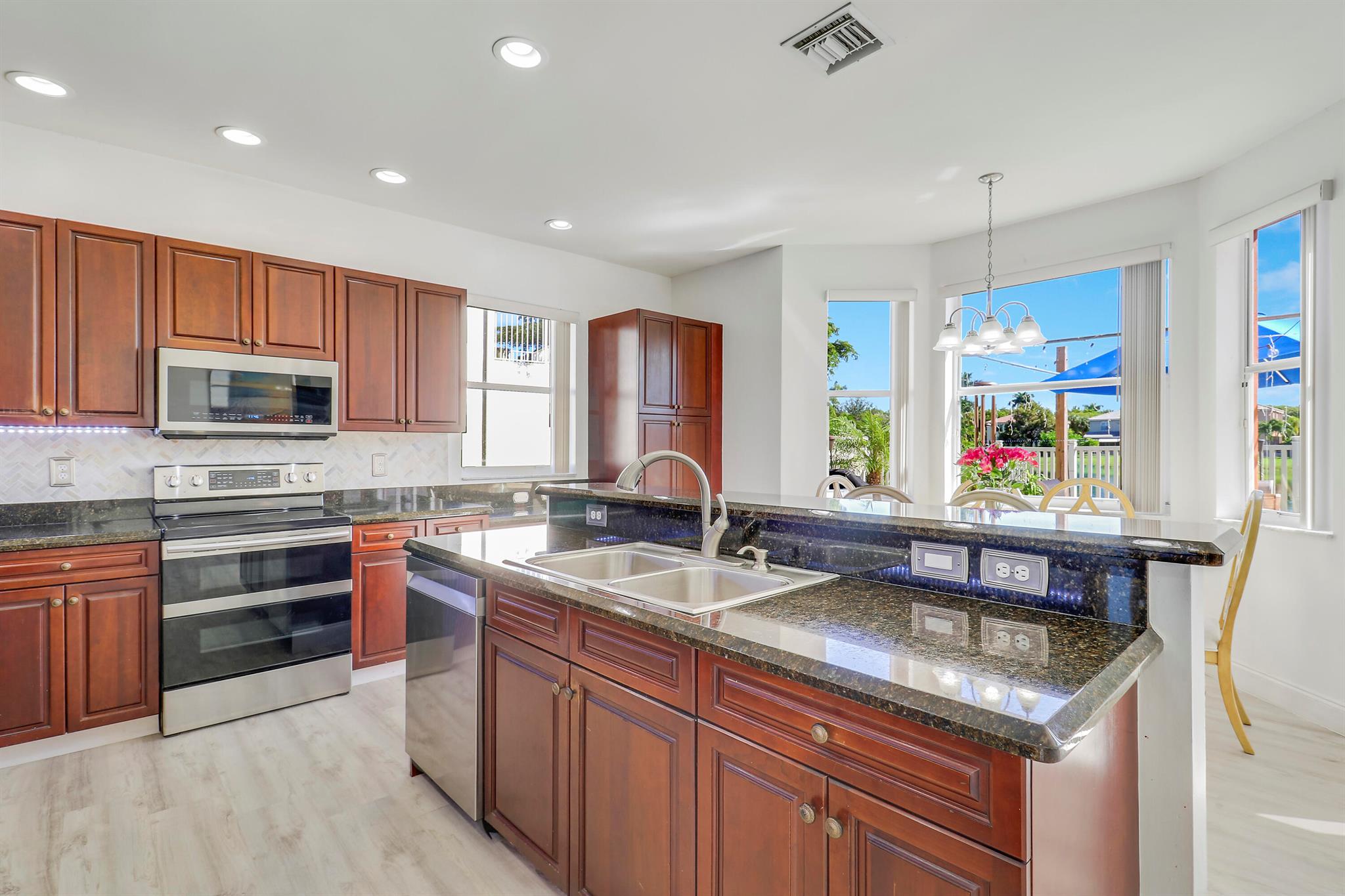 OLYMPIA 2 - Residential