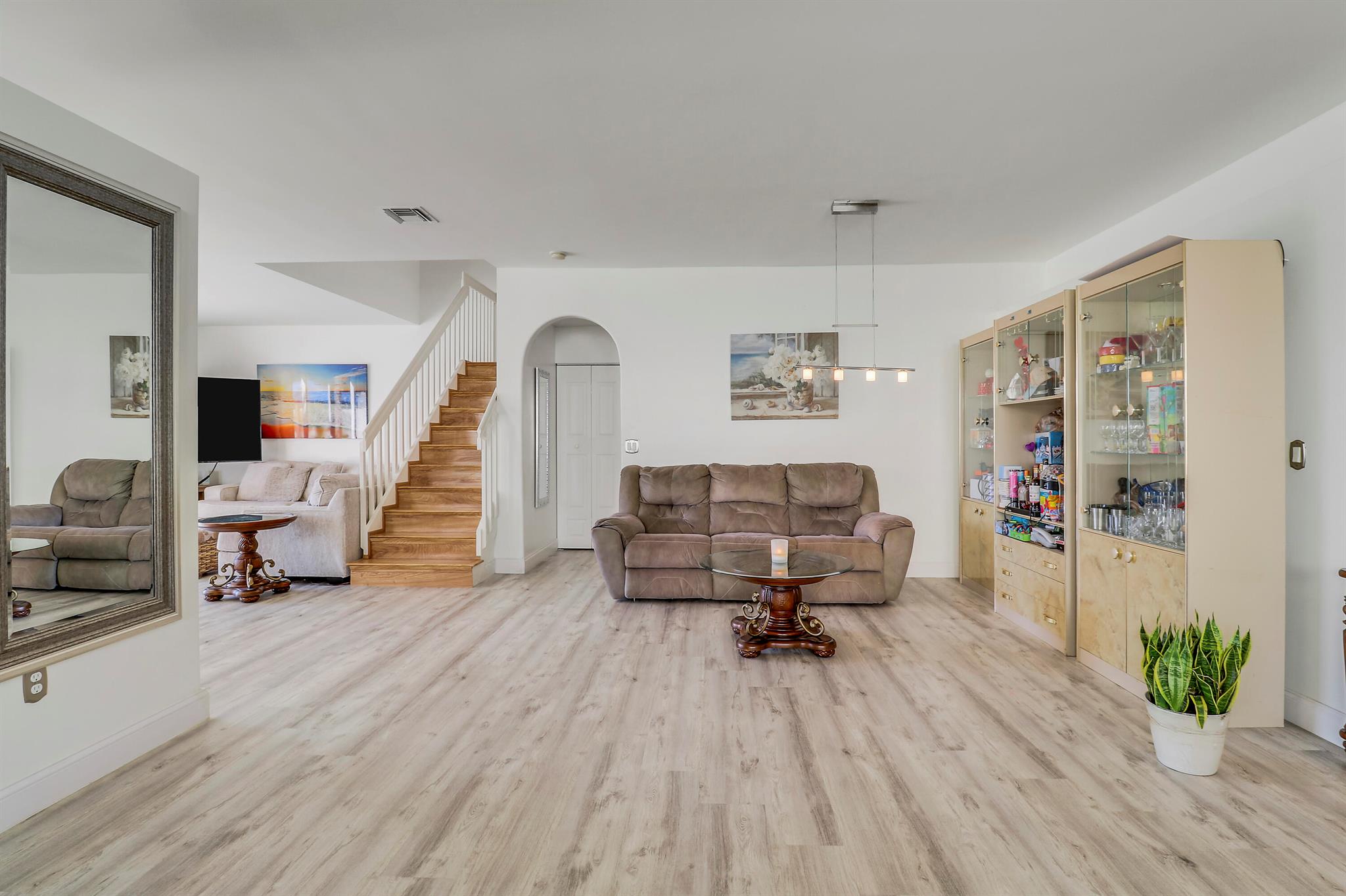 OLYMPIA 2 - Residential