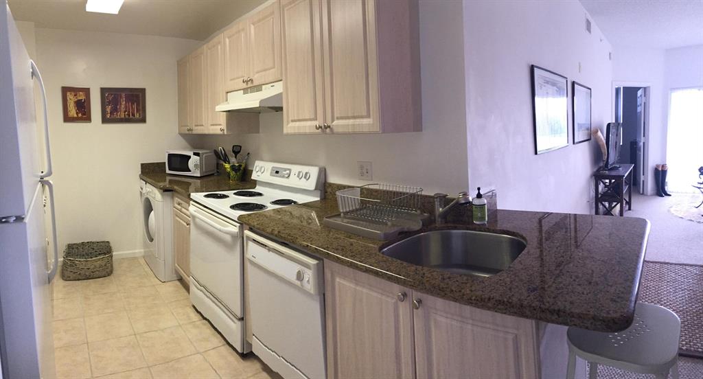 ARISSA PLACE CONDOMINIUM - Residential Lease