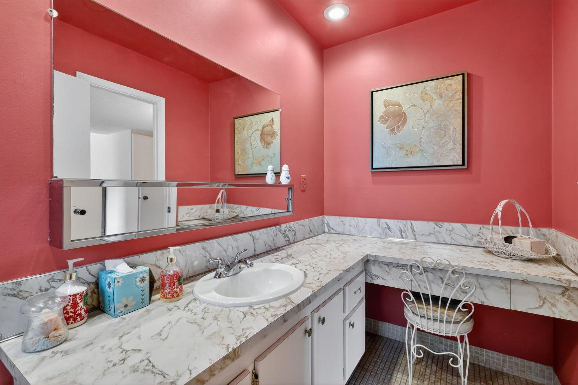 Greenway Village North Condo 2 - Residential