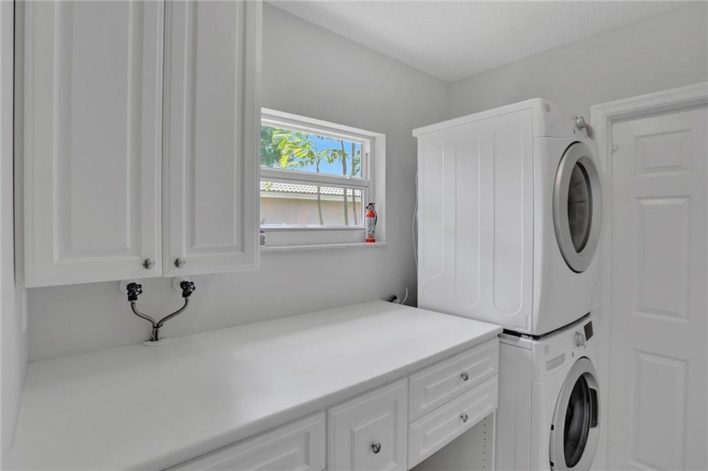 RAMBLEWOOD - Residential Lease