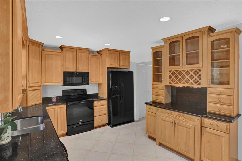 RAMBLEWOOD - Residential Lease