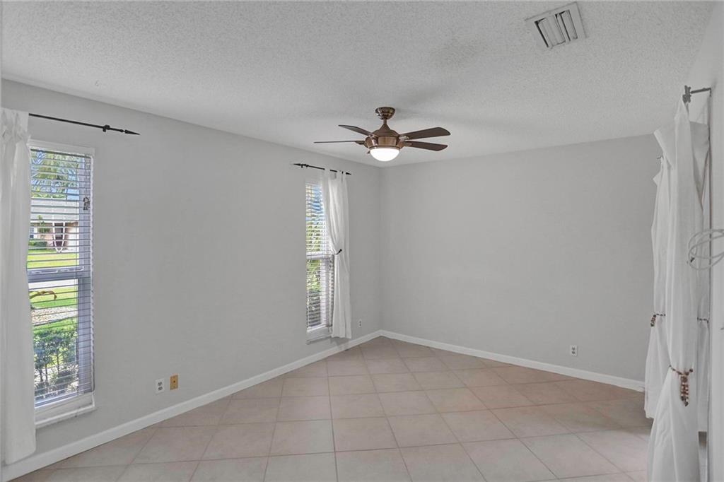 RAMBLEWOOD - Residential Lease