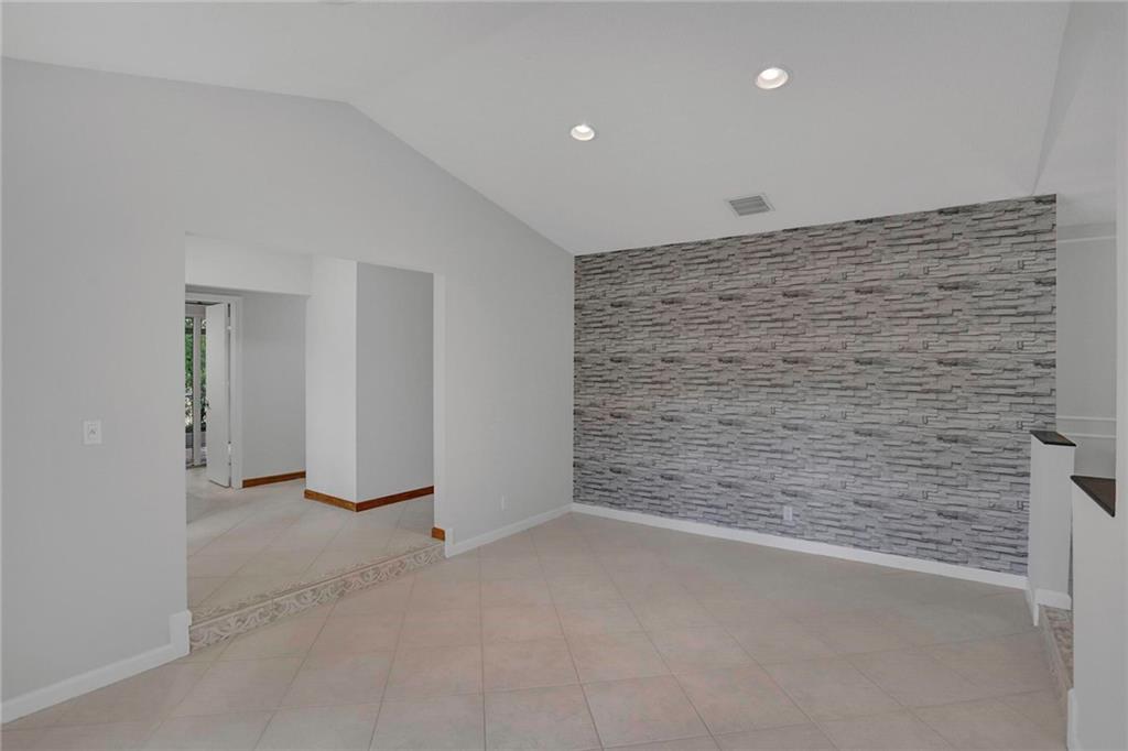 RAMBLEWOOD - Residential Lease