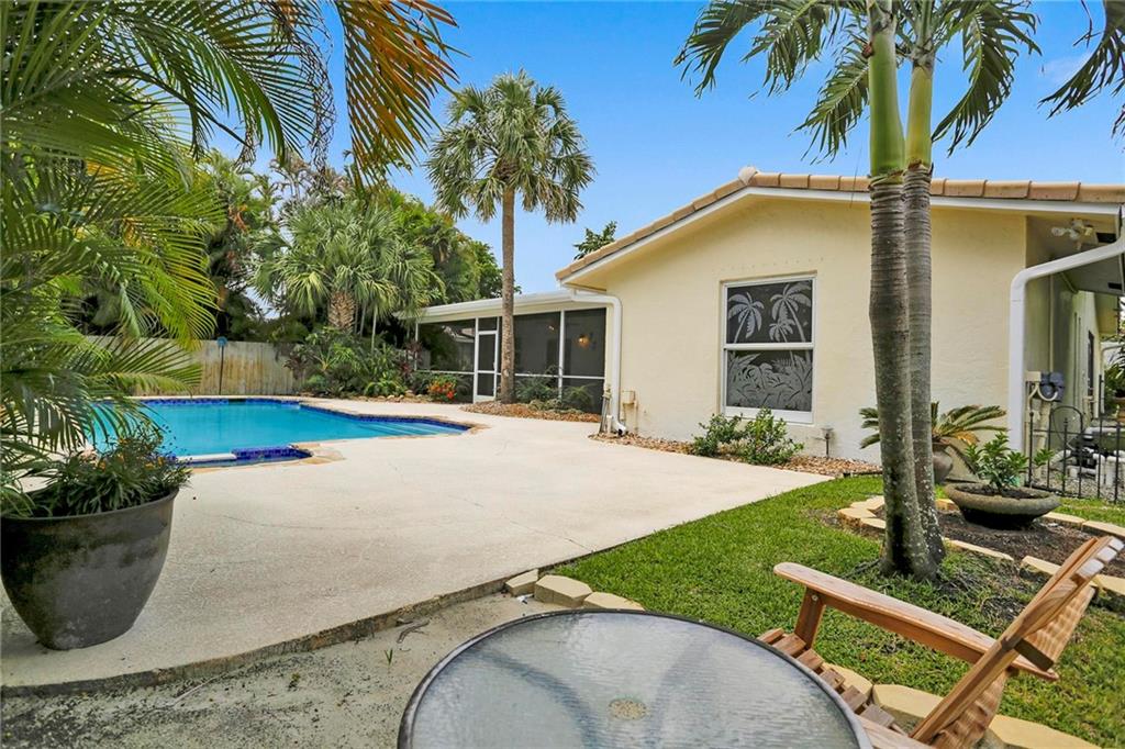 RAMBLEWOOD - Residential Lease