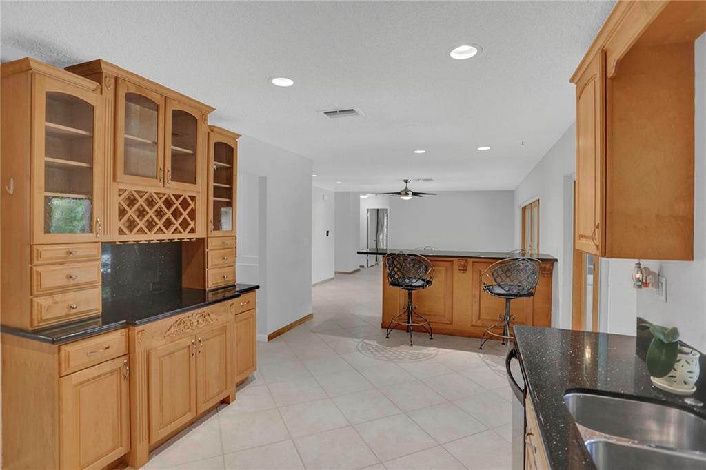 RAMBLEWOOD - Residential Lease