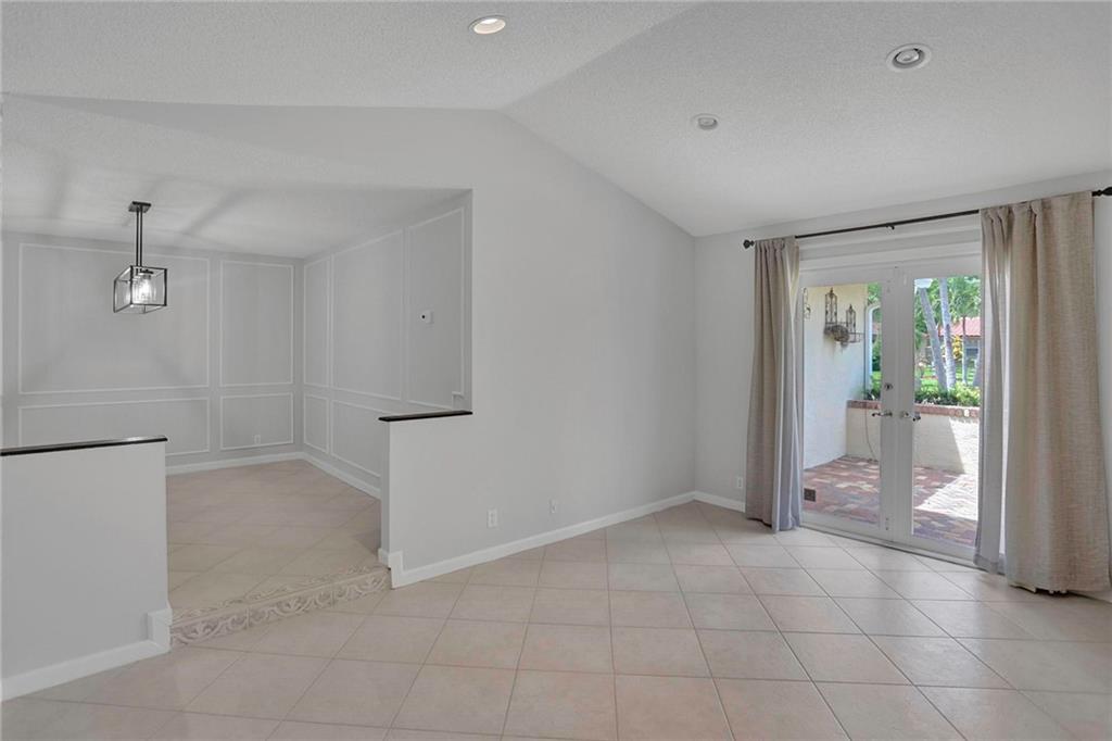 RAMBLEWOOD - Residential Lease