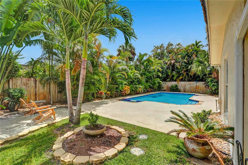 RAMBLEWOOD - Residential Lease