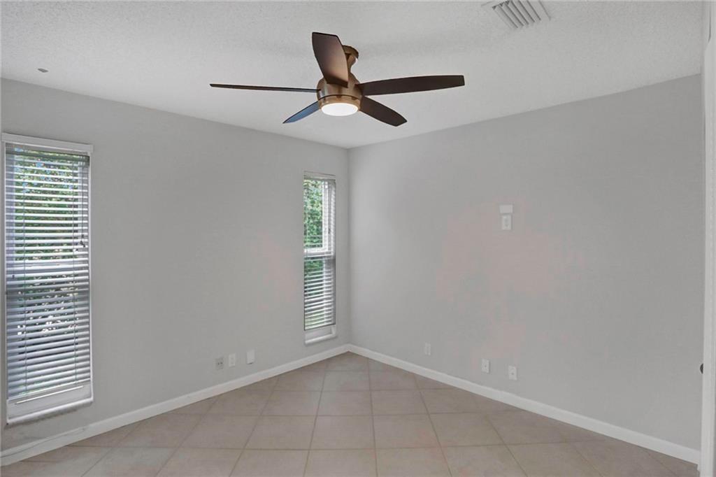 RAMBLEWOOD - Residential Lease