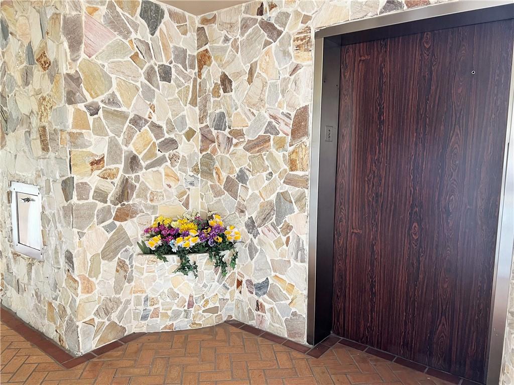 WYNMOOR - Residential