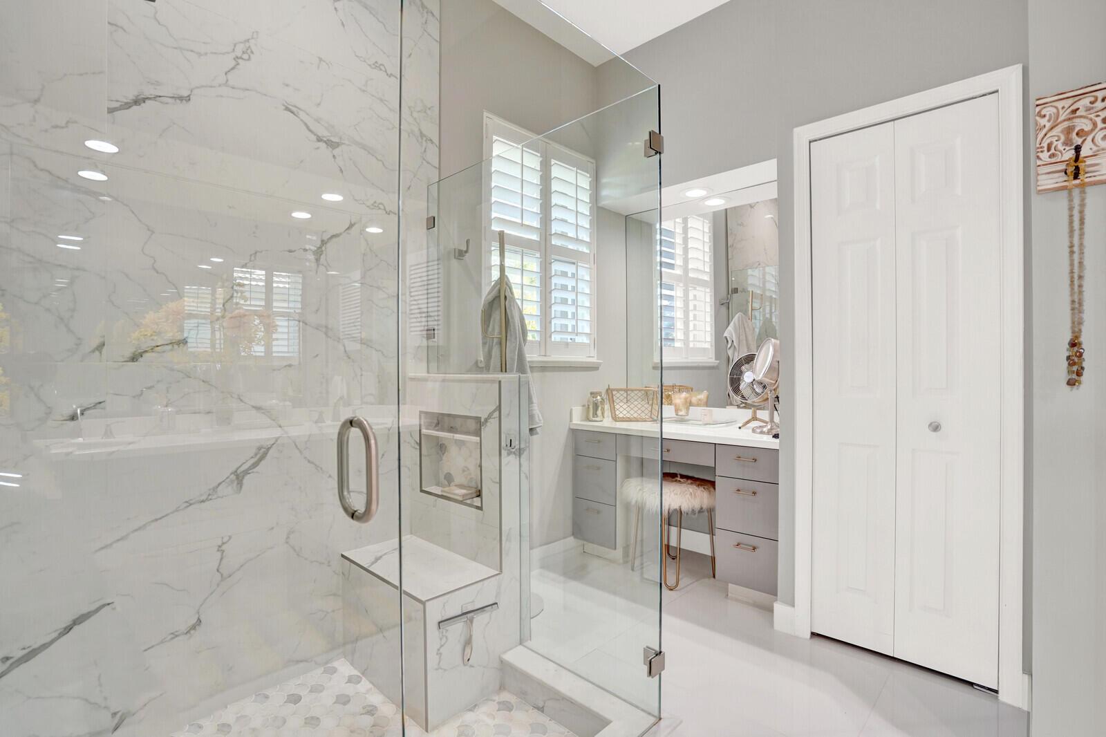 OAKHILL - Residential Lease