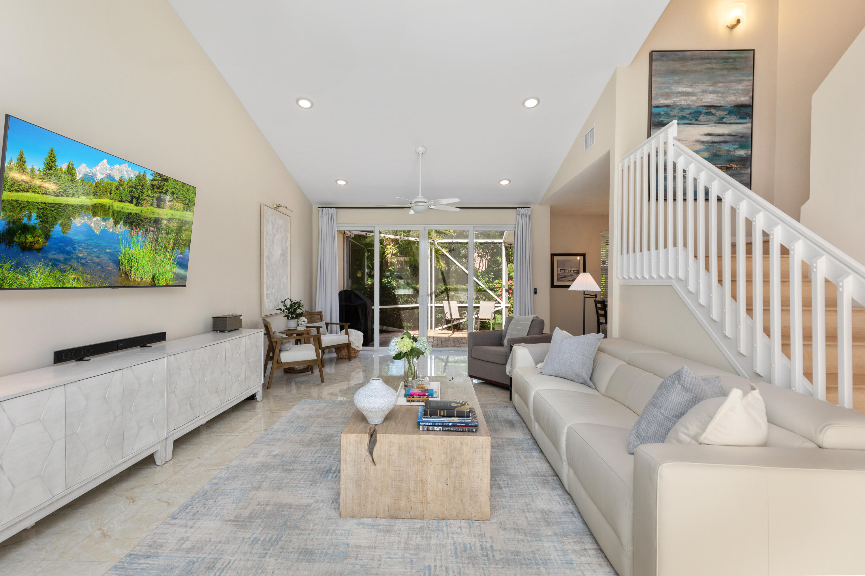 23467 Water Circle