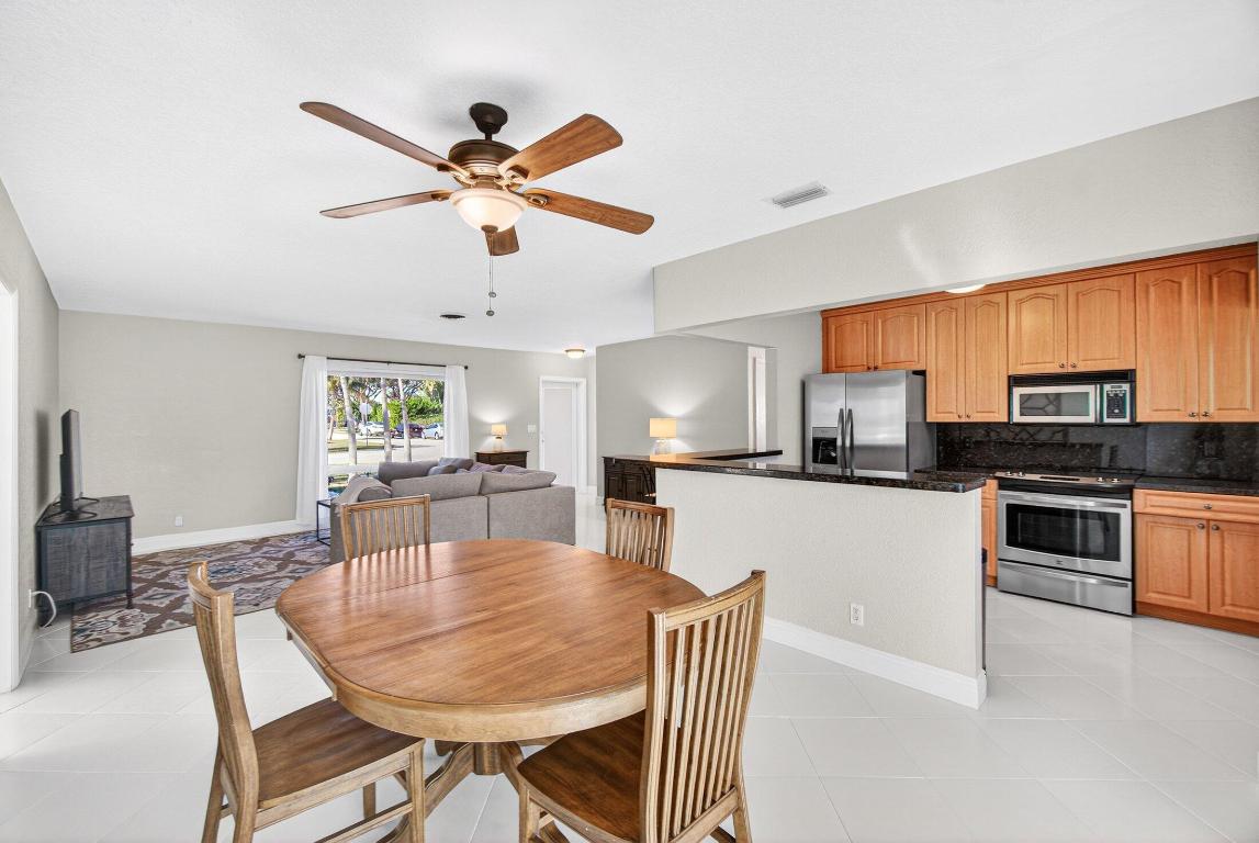 BOCA RATON SQUARE UNIT 13 - Residential