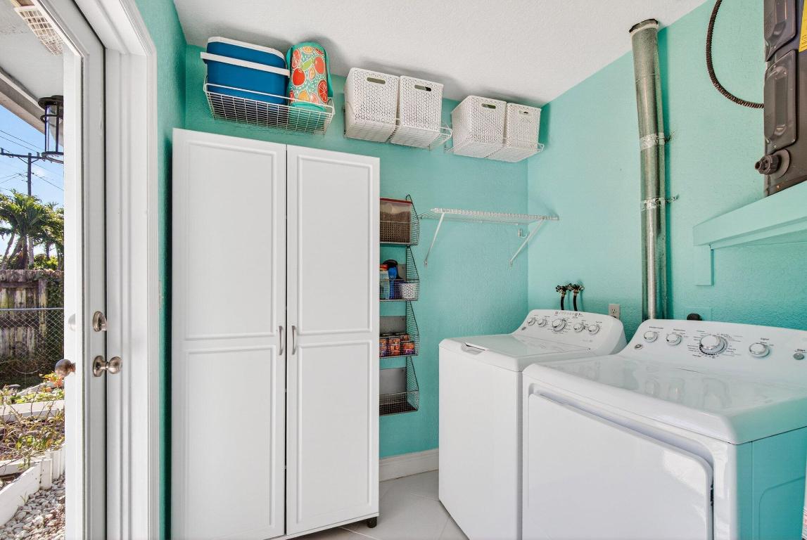 BOCA RATON SQUARE UNIT 13 - Residential