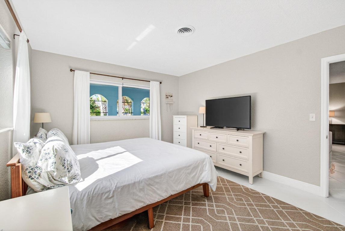 BOCA RATON SQUARE UNIT 13 - Residential