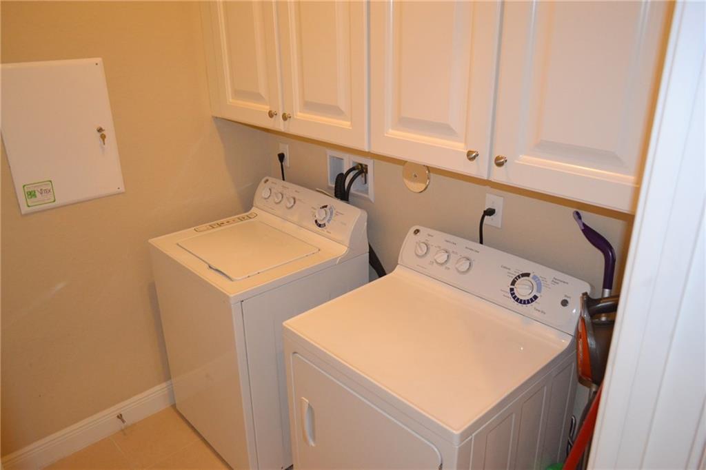 Debuys 180-147 B - Residential