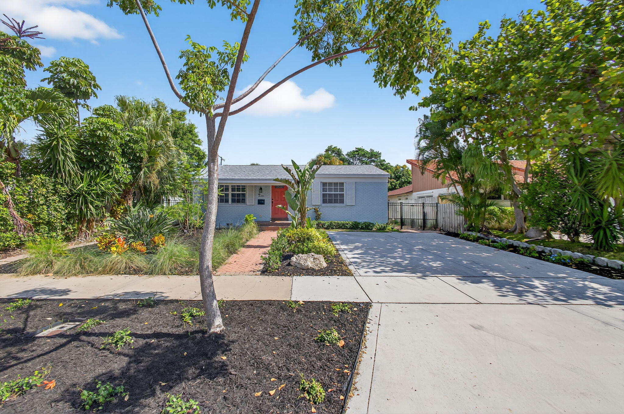 Welcome to 225 Cortez Road! This home is located in the highly desirable neighborhood of SoSo! The home features 3 bedrooms and 3 bathrooms PLUS a fully equipped Cottage! This little slice of paradise is a short walk to the Intercoastal along Flagler Drive. This home features a spacious kitchen, granite countertops, and split bedrooms. The cottage was fully updated in 2025! The roof, electrical panel and AC in the main house were all updated in 2021! Close to Downtown, CityPlace, Intracoastal, Palm Beach International Airport, Palm Beach Zoo, beautiful beaches, pristine golf courses, and SO much more!!!This property will not last long!! Schedule your showing today!