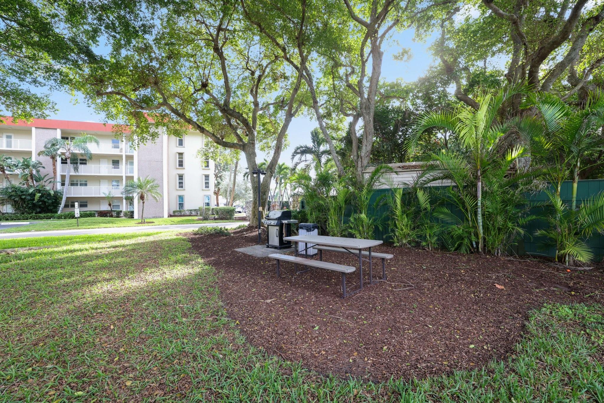 Palm Aire - Residential