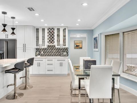 Tiny photo for 829 Appleby Street, Boca Raton, FL 33487 (MLS # B26044005)