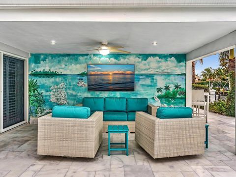 Tiny photo for 829 Appleby Street, Boca Raton, FL 33487 (MLS # B26044005)