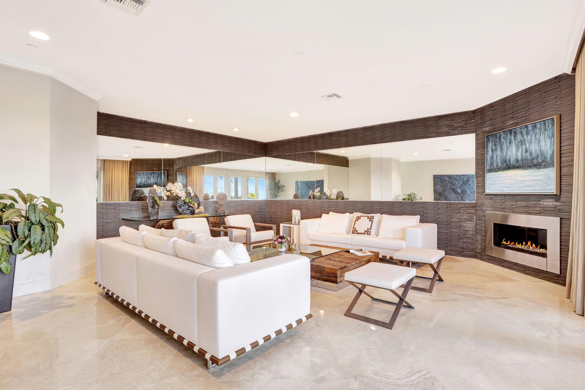 HILLSBORO SHORES SEC - Residential