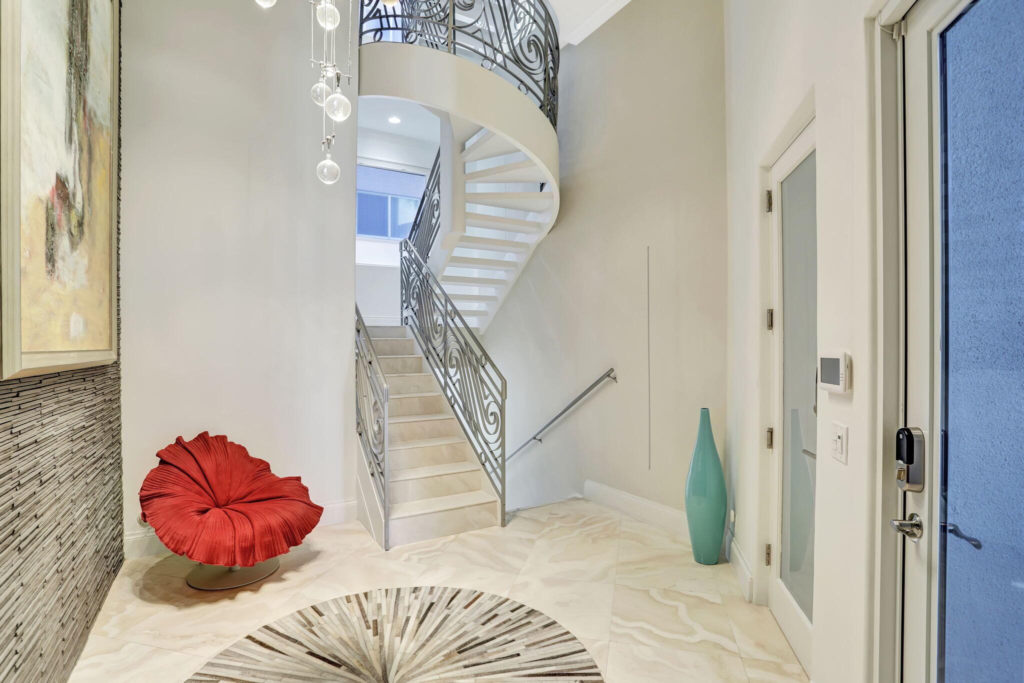 HILLSBORO SHORES SEC - Residential