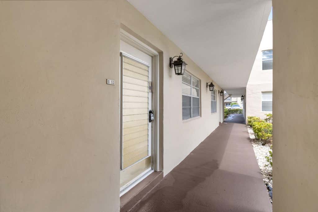Photo of 52 BURGUNDY B, Delray Beach, FL 33484 (MLS # B26055605)