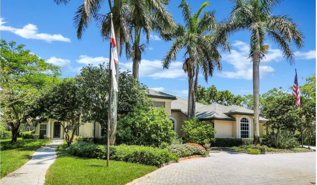 Photo of 1856 SE Colony Way, Jupiter, FL 33478 (MLS # B26011483)