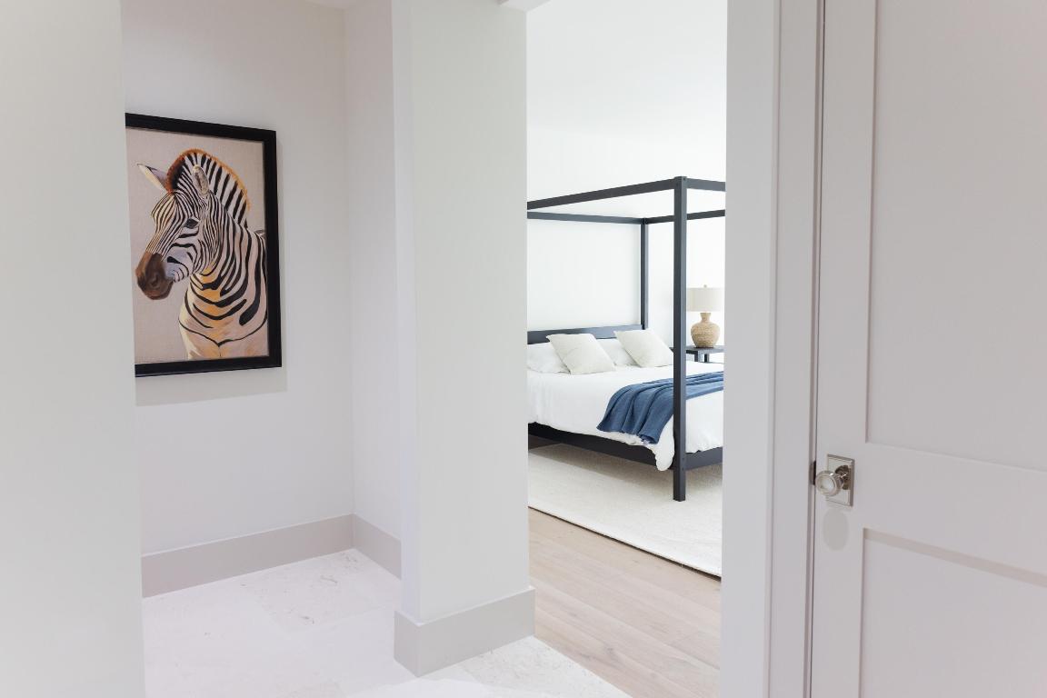 FIRST FAIRWAY COND II - Residential