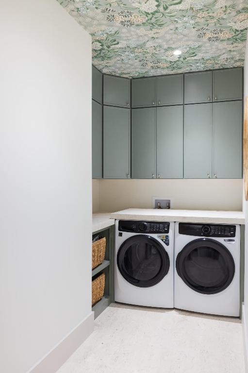 FIRST FAIRWAY COND II - Residential