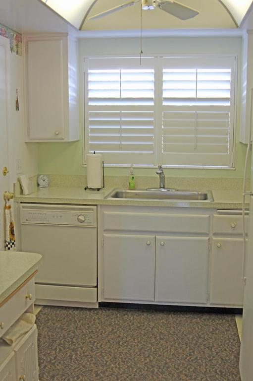 BLAIR HOUSE CONDO A - Residential Lease